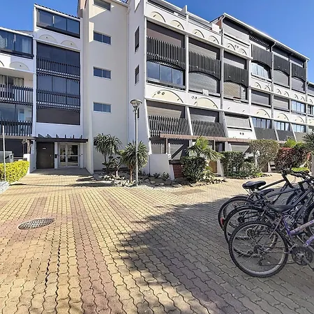 Le Venus 17 Avec Terrasse Au Village Naturiste Port Venus Appartement *