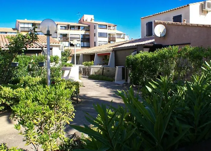 Le Venus 17 Avec Terrasse Au Village Naturiste Port Venus Apartman *